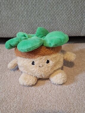Green Plant Plush By Bum Bumz